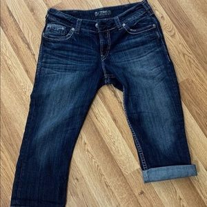 Silver Jean capris- size 30- GUC!
